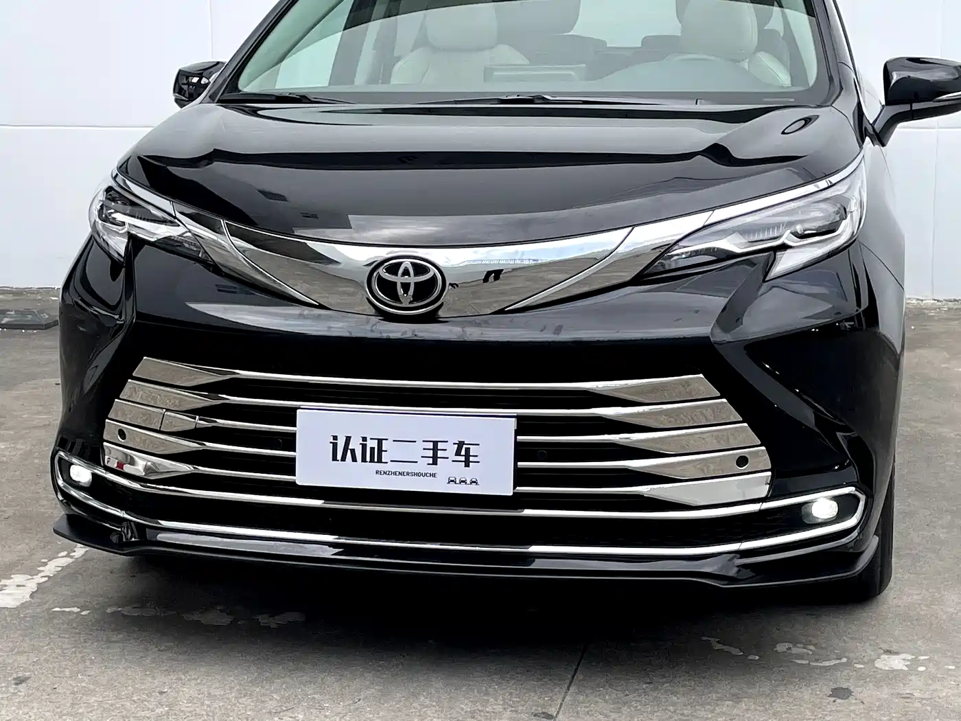 Toyota Sienna 2026 Model 2.5L Hybrid 2WD Comfort Edition фото 33
