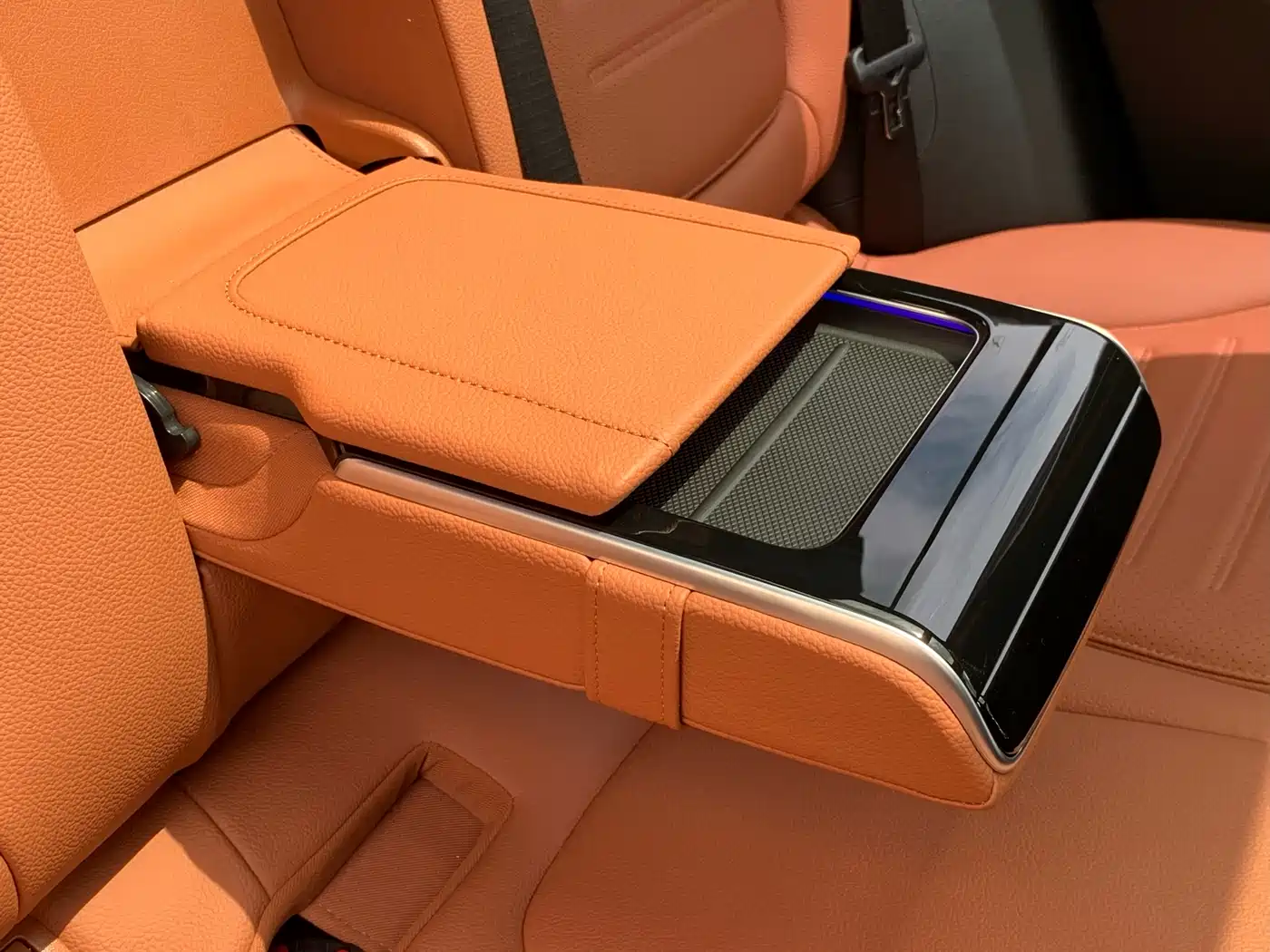 Mercedes-Benz GLC 2024 GLC 300 L 4MATIC Dynamic 5-seater фото 31
