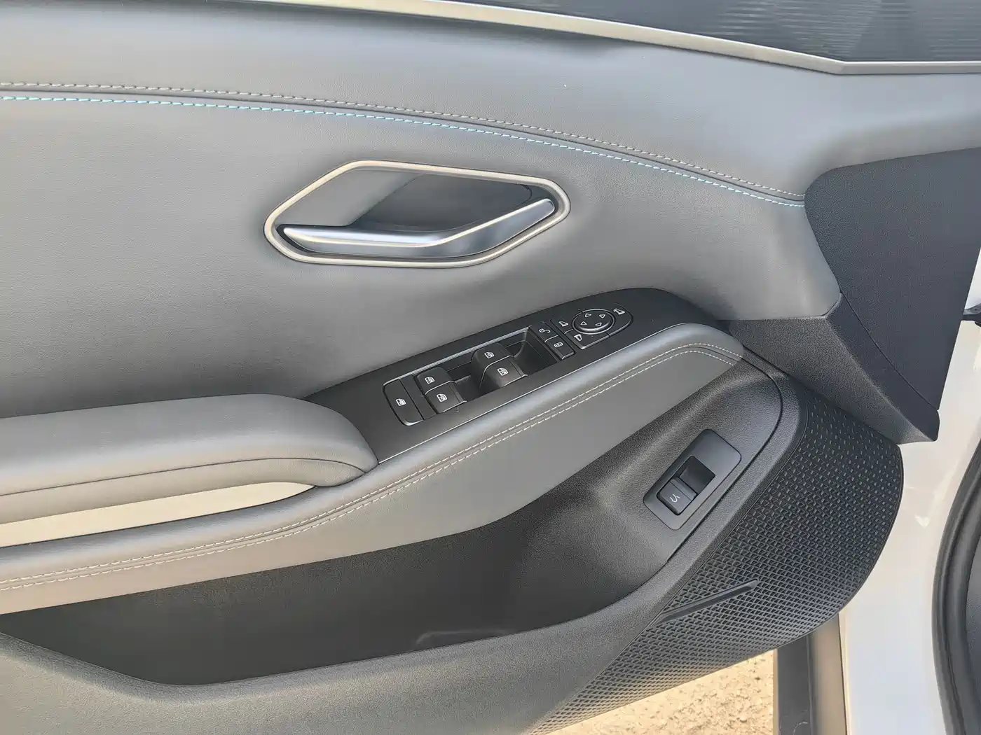 BYD Qin L 2025 DM-i Smart Drive Edition 120KM Surpassing фото 4