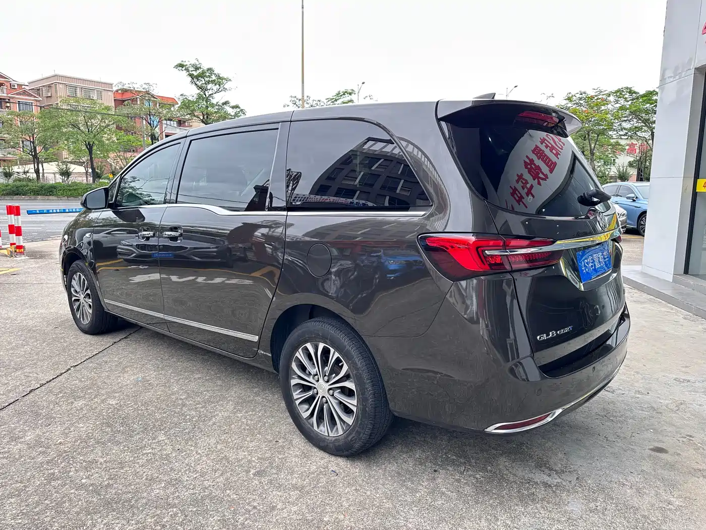 BUICK GL8