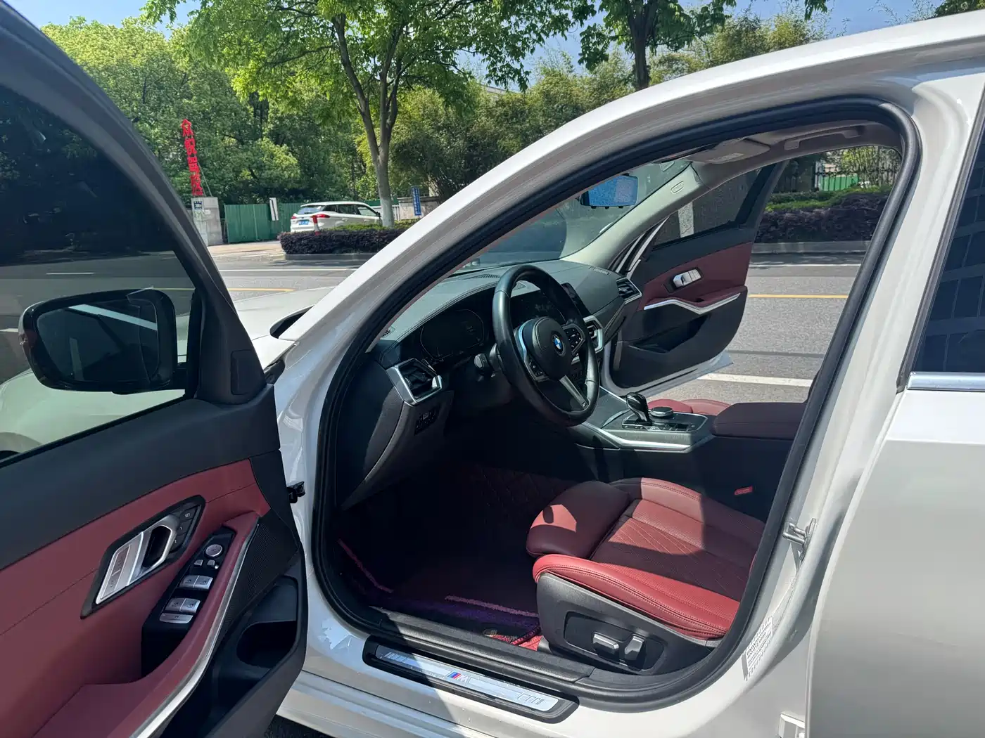 BMW 3 Series 2022 325i M Sport Package фото 8
