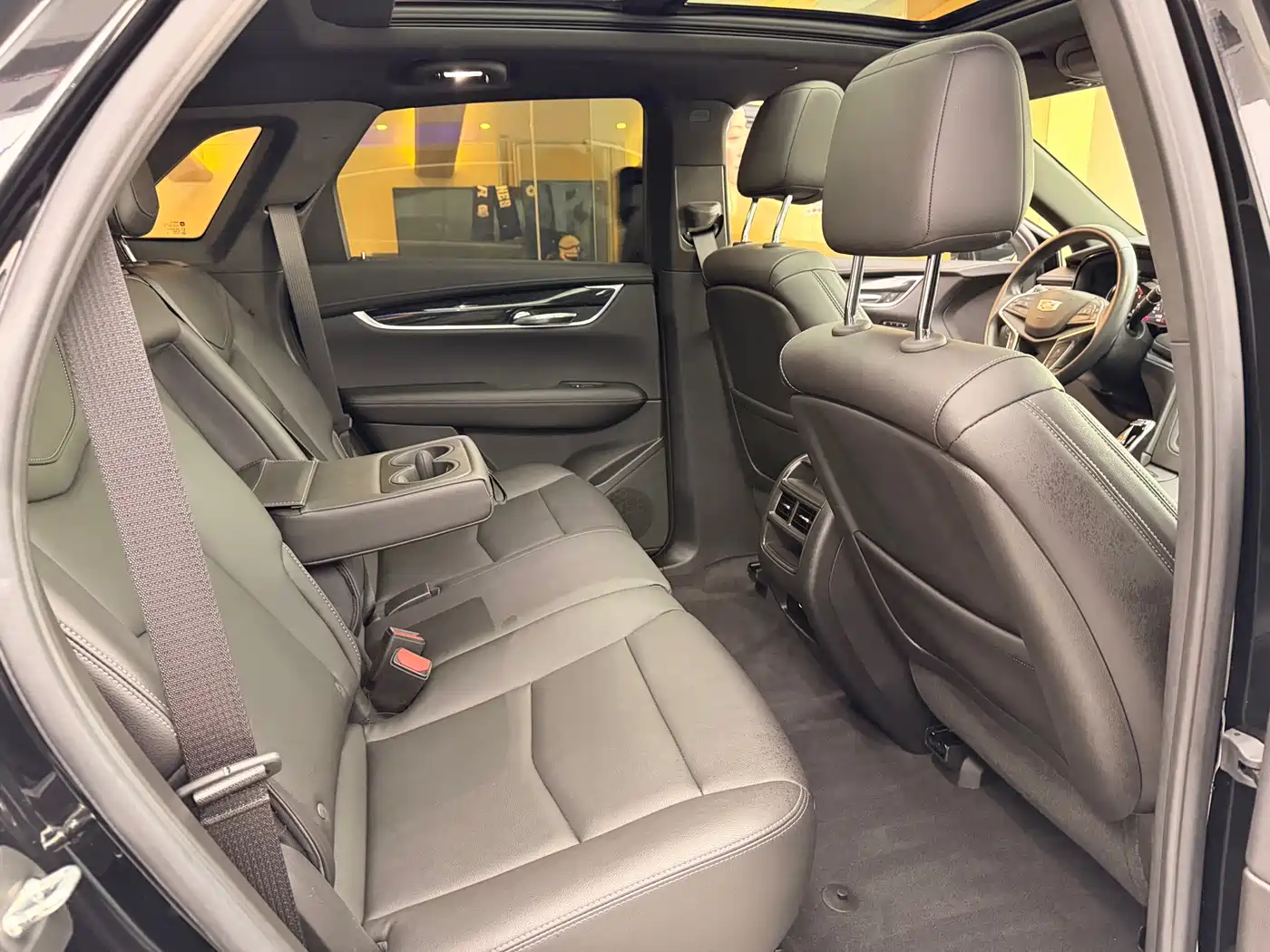 Cadillac XT5 2022 2.0T 2WD Luxury фото 15
