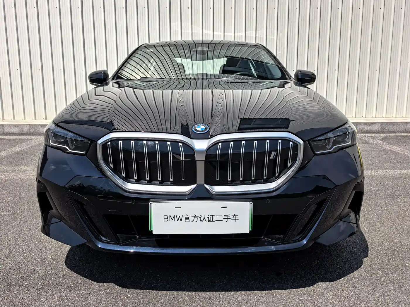 BMW i5 2025