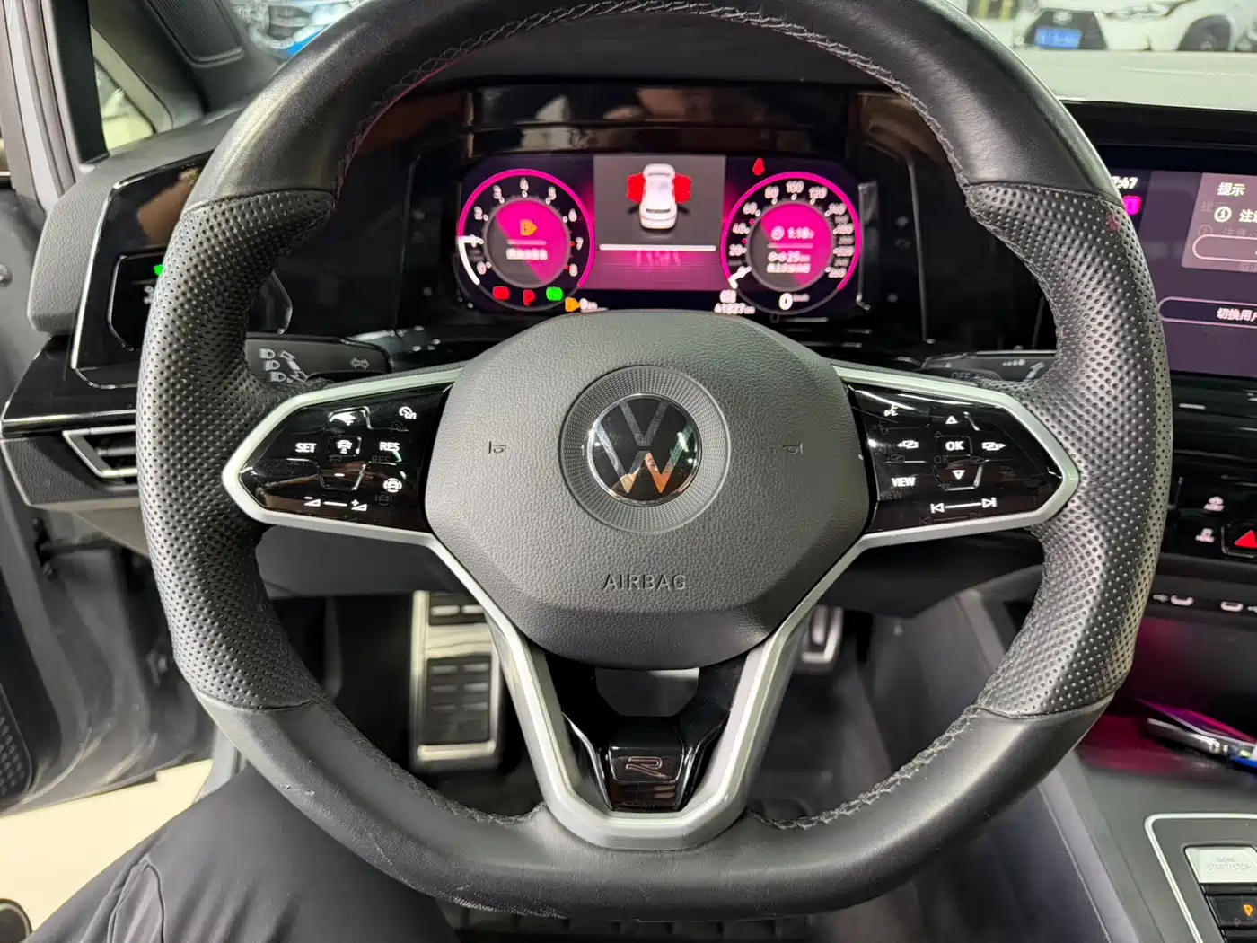 Volkswagen Golf 2021 280TSI DSG R-Line фото 11