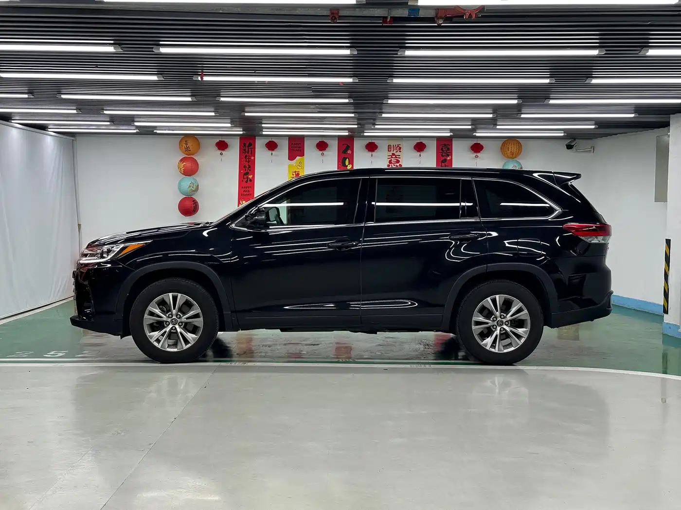 Toyota Highlander 2021 2.0T AWD Elite 7-Seater фото 4