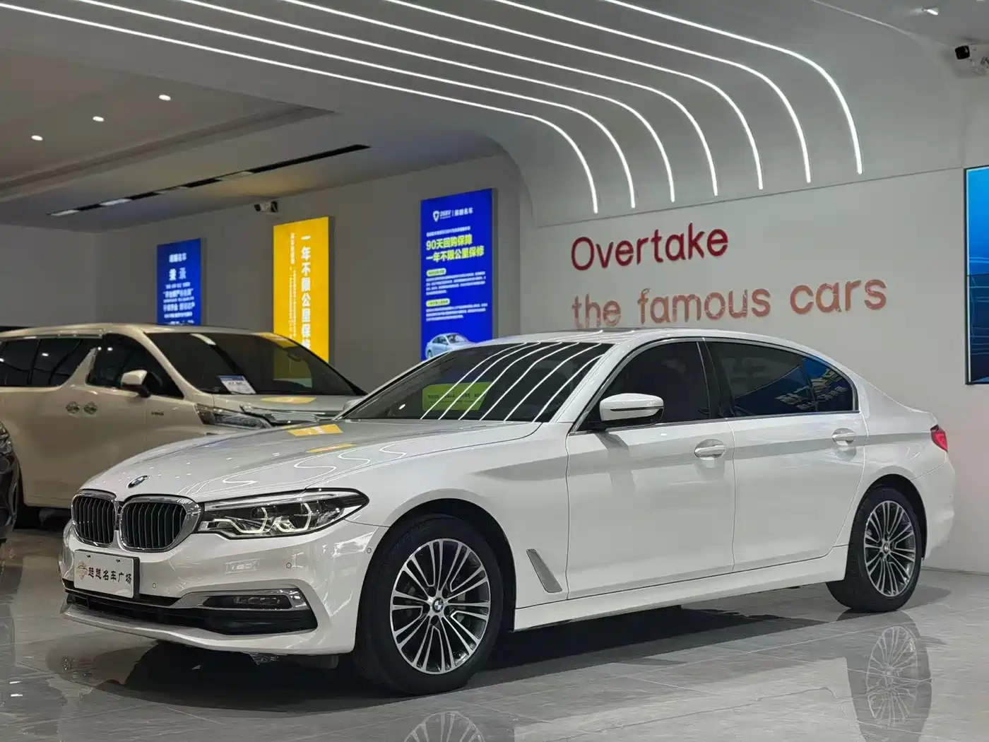 BMW 5 Series 2019 530Li Premium Luxury Package