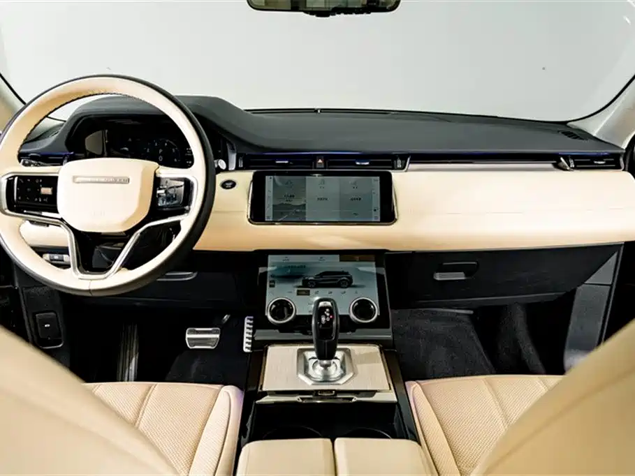 Land Rover Range Rover Evoque 2023 Range Rover Evoque L 249PS Premium Luxury Edition фото 14