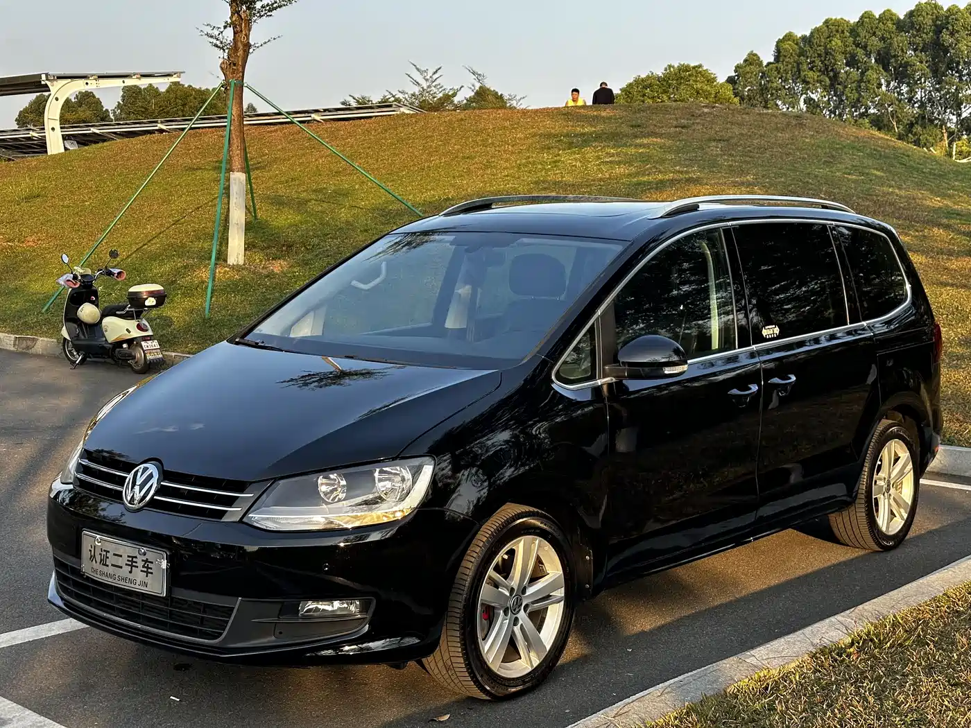 Volkswagen Sharan 2016 380TSI Comfort 7-seater