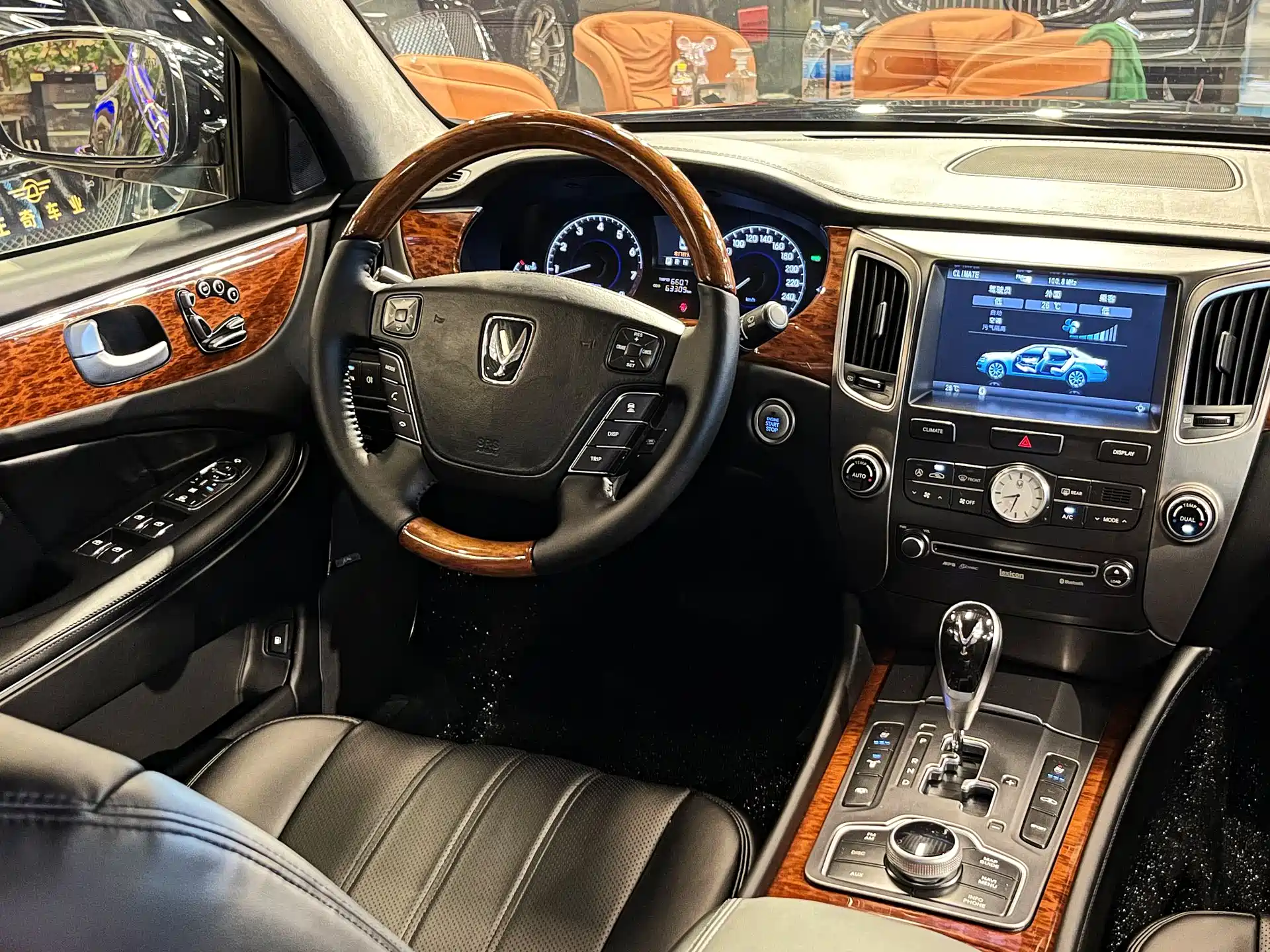 Фото 22 - Hyundai Equus
