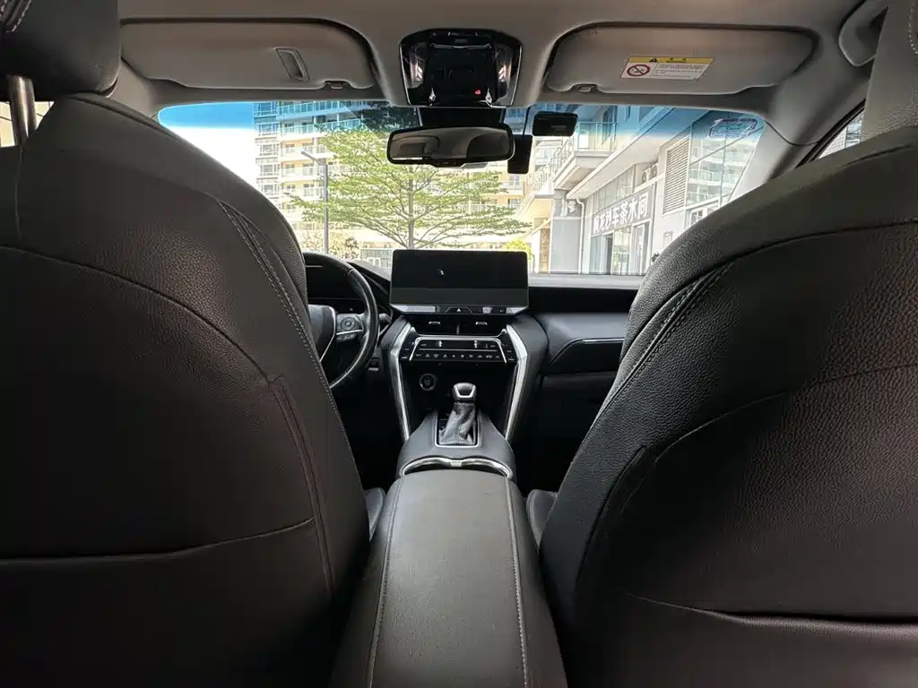 Toyota Lingfang HARRIER 2023 2.0L CVT 2WD Premium Edition фото 17