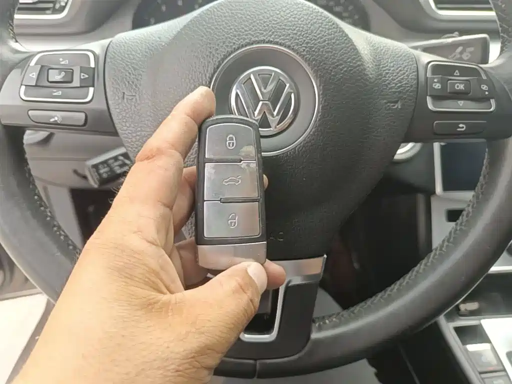 Volkswagen Magotan 2016 1.8TSI Smart Leading фото 9