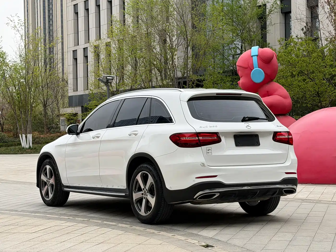 Mercedes-Benz GLC 2017 GLC 260 4MATIC Luxury фото 4