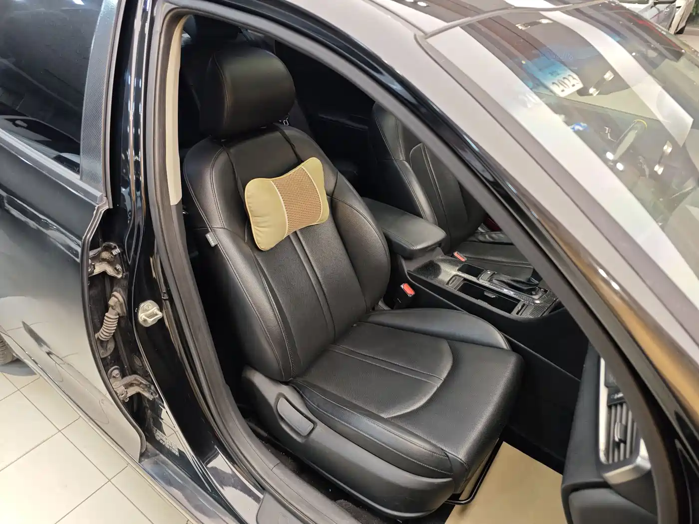 Kia K5 2016 2.0L Hybrid GLS фото 33