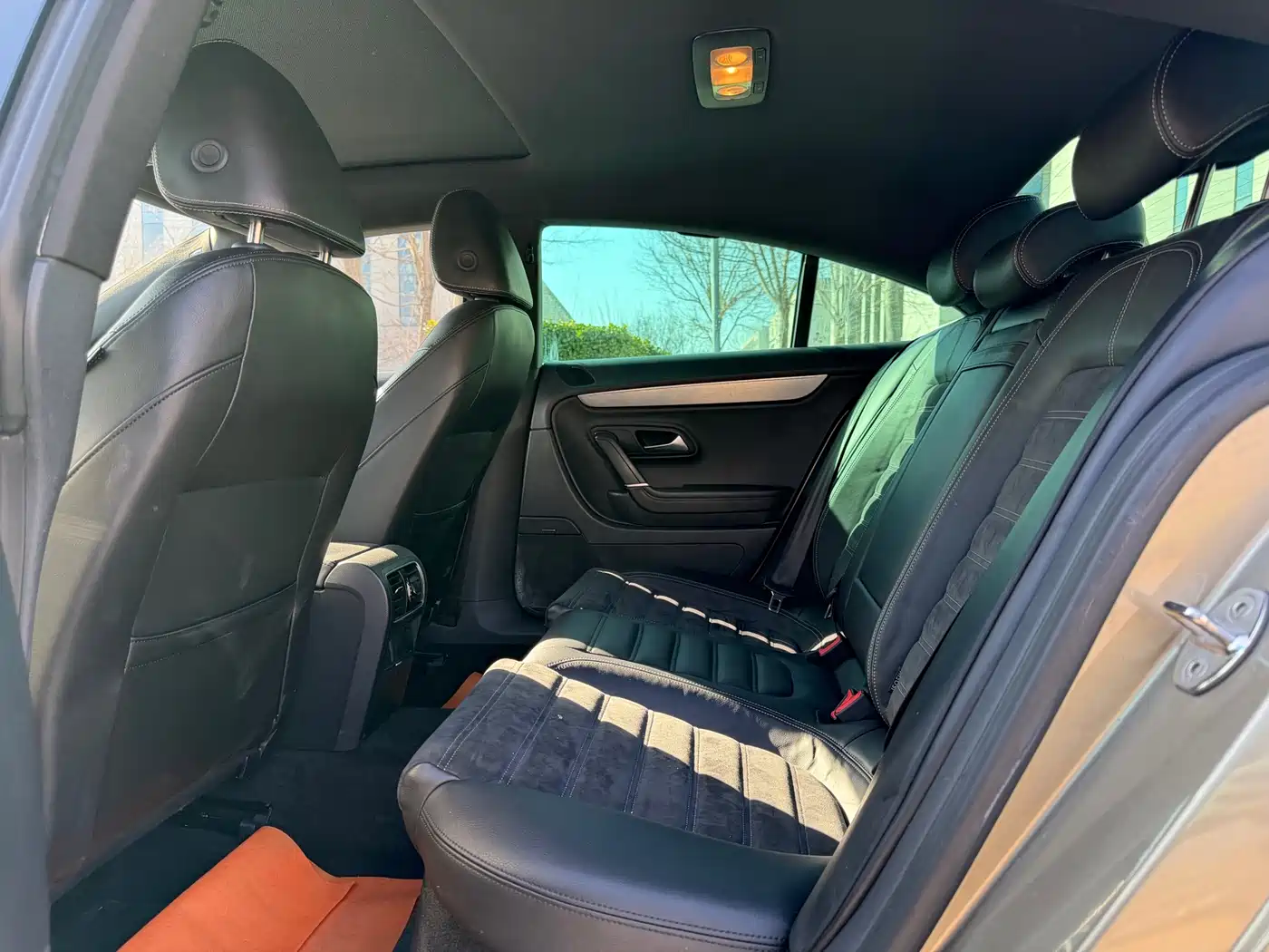 Volkswagen FAW-Volkswagen CC 2016 Model 1.8TSI Luxury фото 19