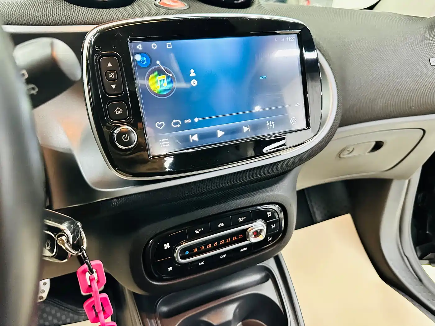 smart fortwo 2018 0.9T 66kW 20th Anniversary Special Edition China V фото 38