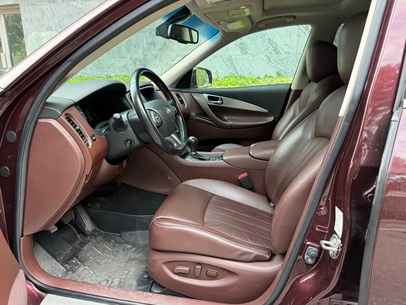 Фото 10 - Infiniti QX50