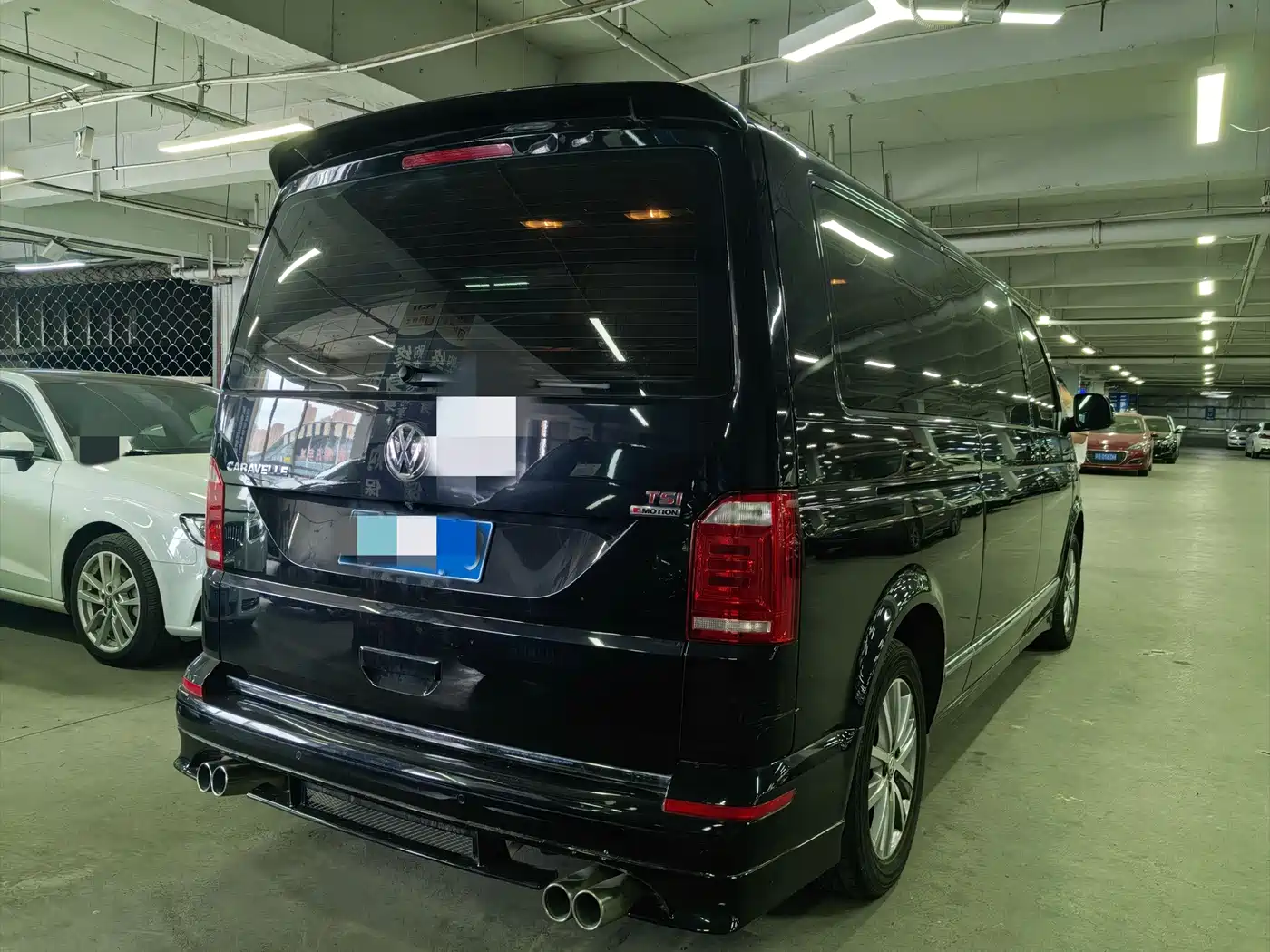 Volkswagen Caravelle 2017 2017 2.0TSI 4WD Comfort 7-Seater