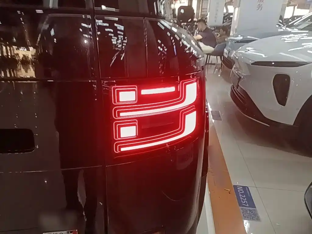 Fang Cheng Bao Titanium 7 2026 2025 AWD Base Model