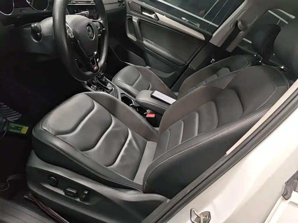 Volkswagen Tiguan L 2020 330TSI Auto 2WD Panorama Comfort China VI фото 15