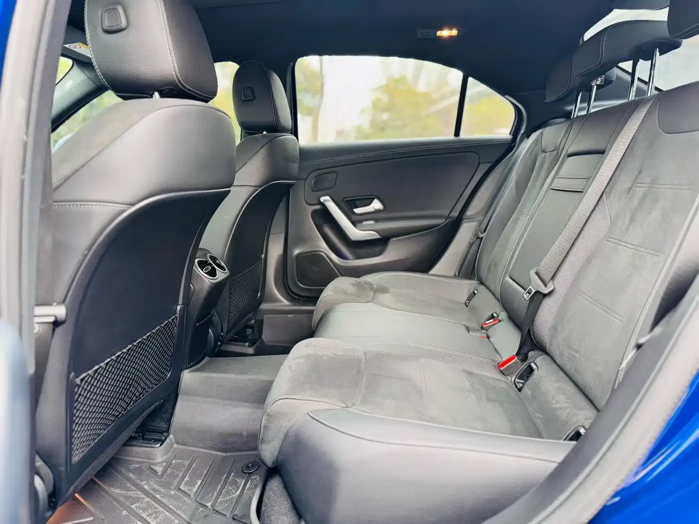 Mercedes-Benz A-Class 2020 A 200 L Sport Sedan фото 6