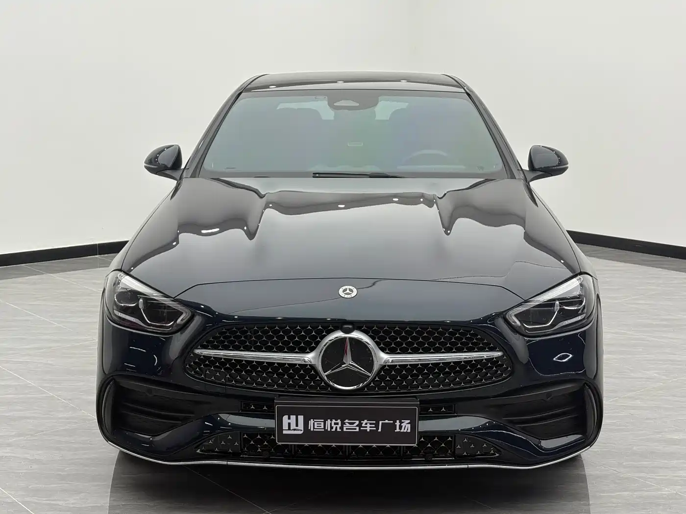 Mercedes-Benz C-Class 2024 C 260 L фото 2