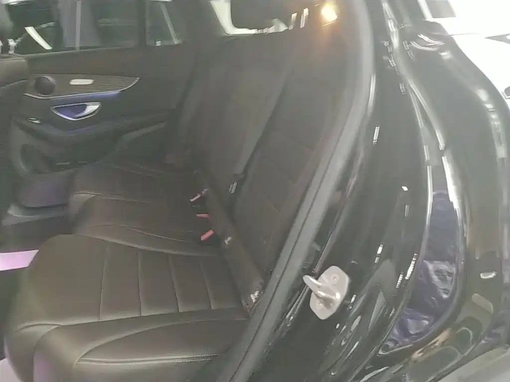 Mercedes-Benz GLC 2021 GLC 260 L 4MATIC Luxury фото 17