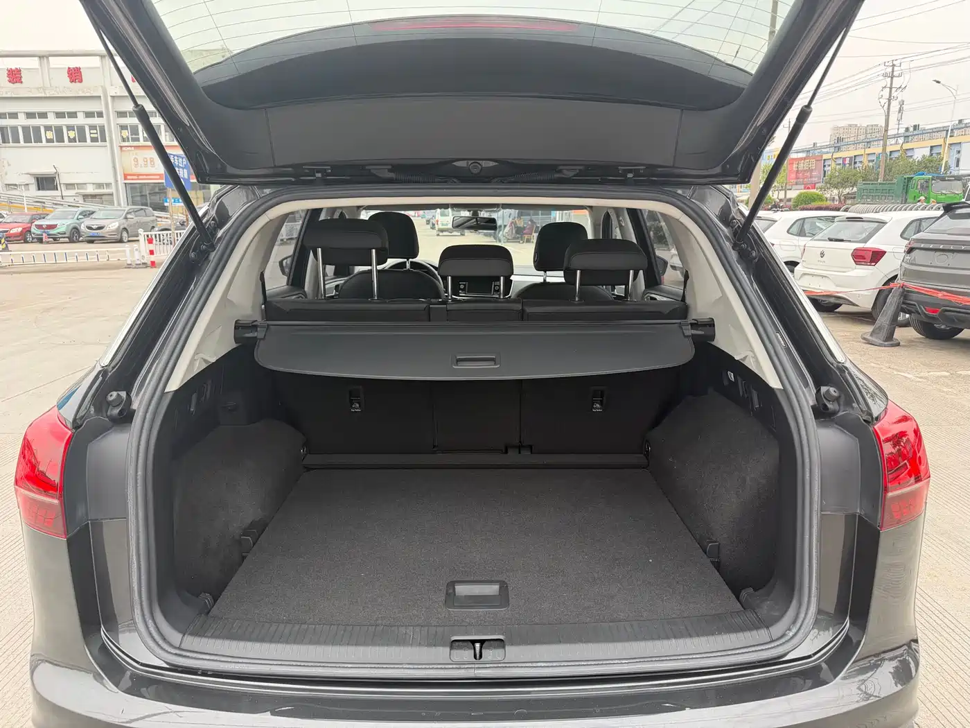 Volkswagen Tayron 2019 330TSI 2WD Luxury China VI фото 15