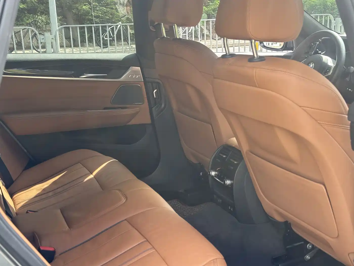 BMW 6 Series GT 2020 630i M Sport Package фото 5