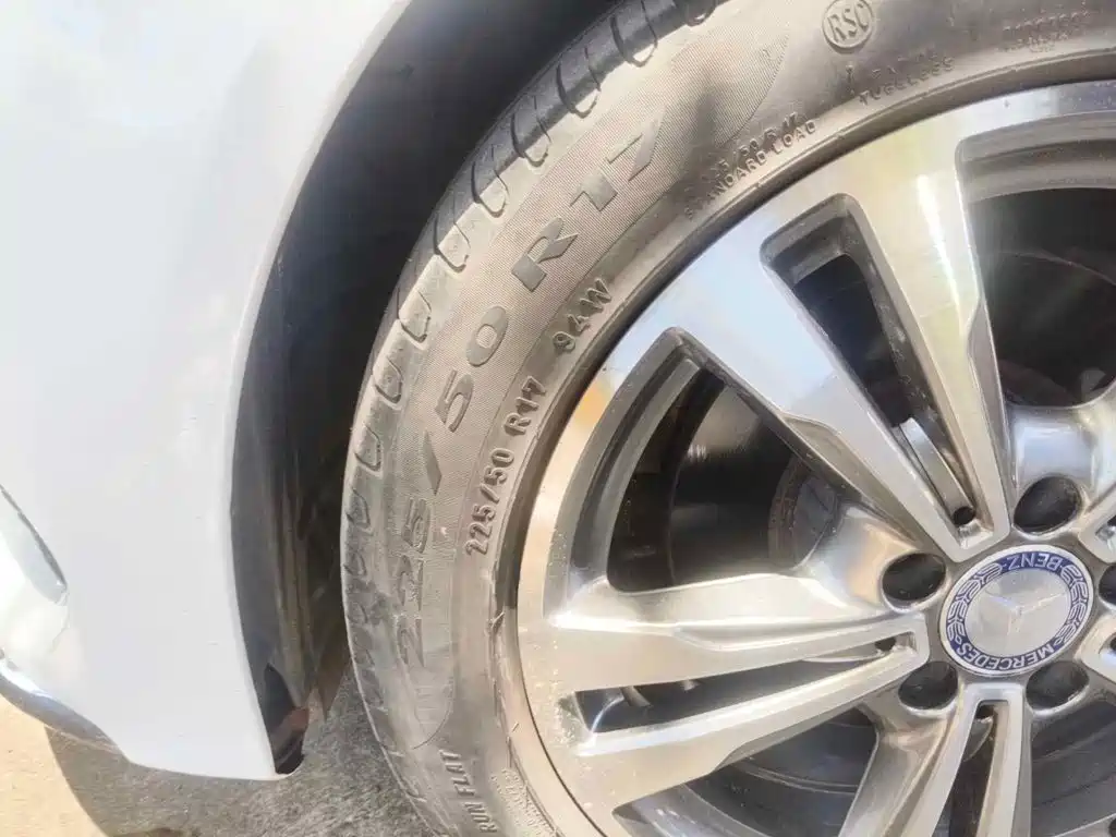Фото 7 - Mercedes-Benz C-Class