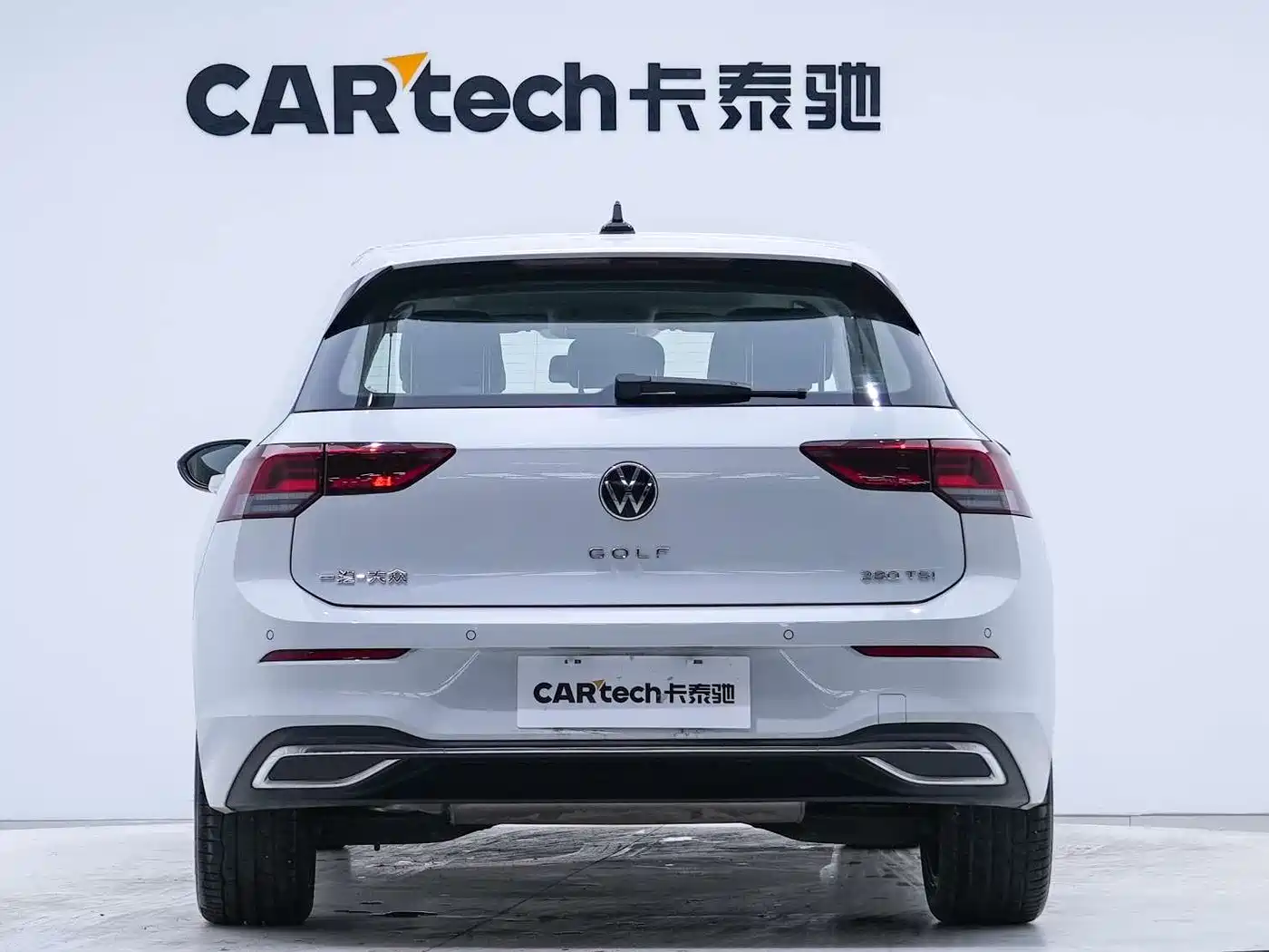 Volkswagen Golf 2023 280TSI DSG Pro фото 3