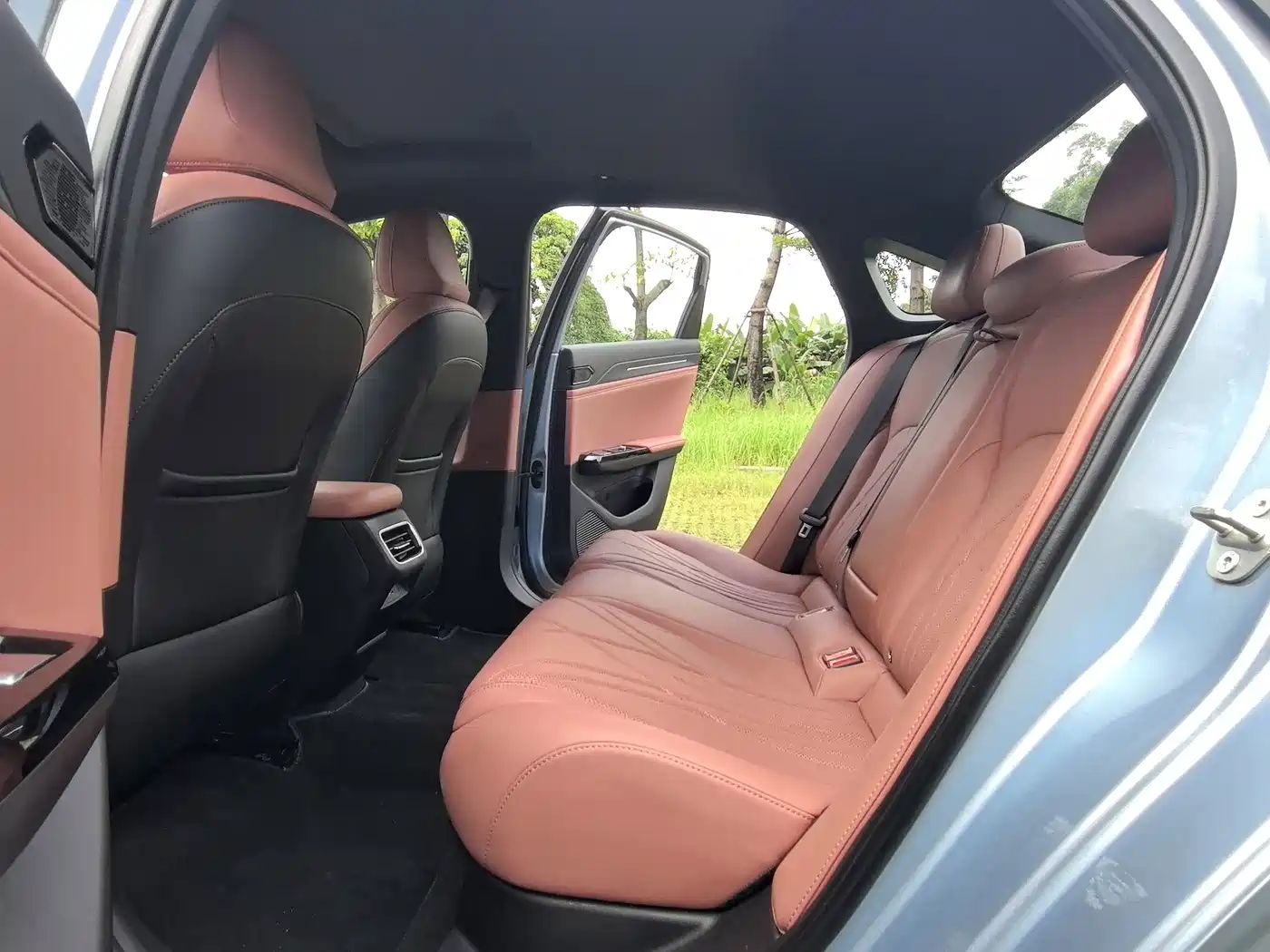 Geely Galaxy Galaxy L6 2025 2025 EM-i 140km Starship Edition