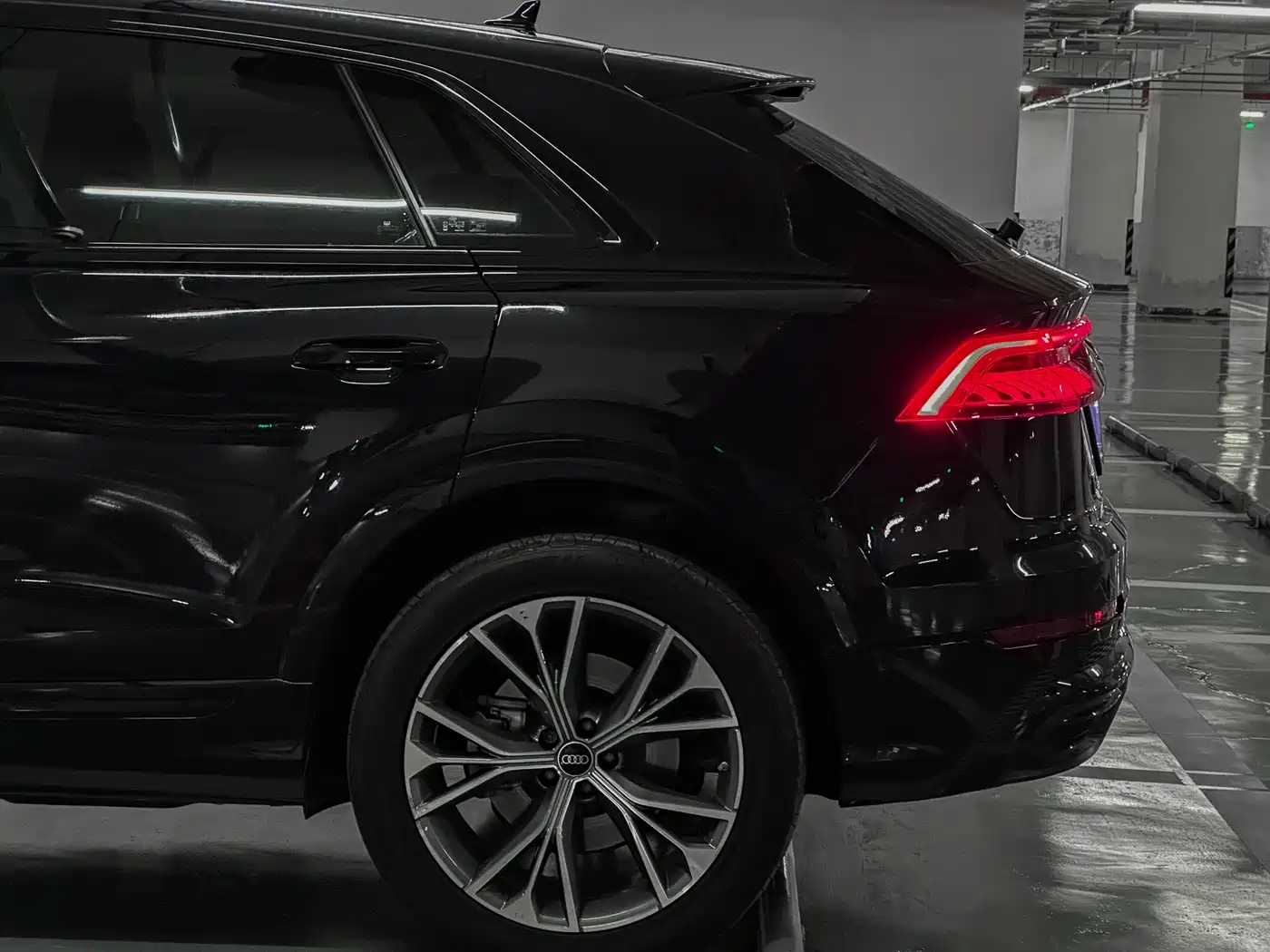 Audi Q8 2021 Model 55 TFSI Luxury Dynamic фото 8