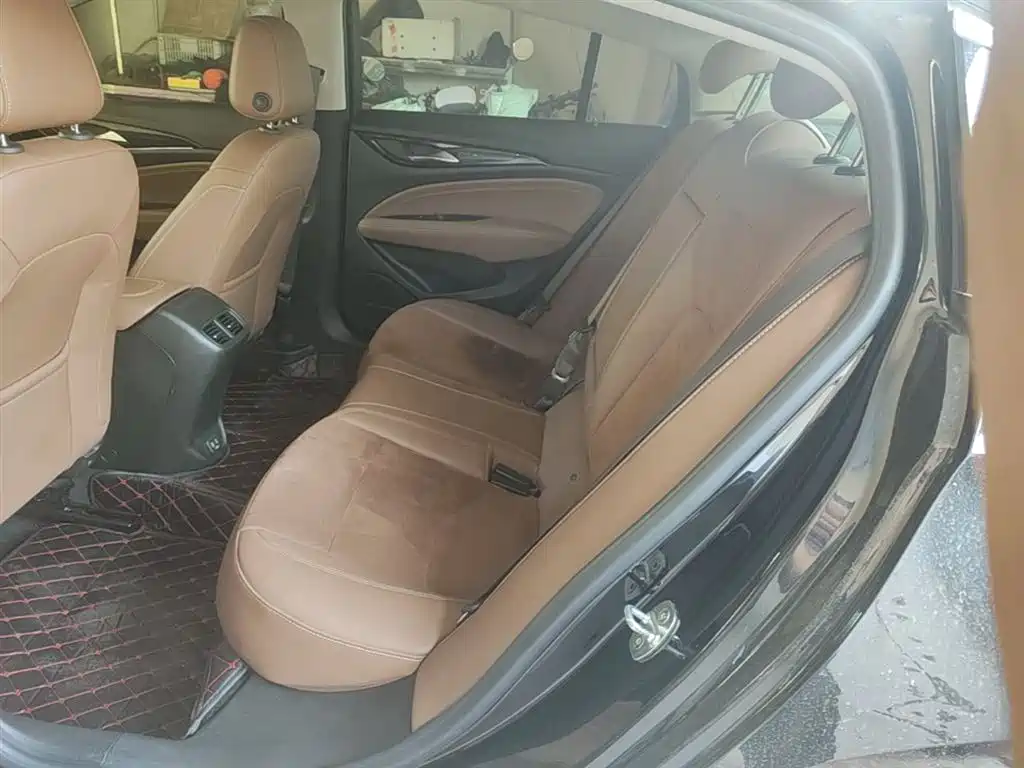 Buick Regal 2024 Model 28T Premium фото 17