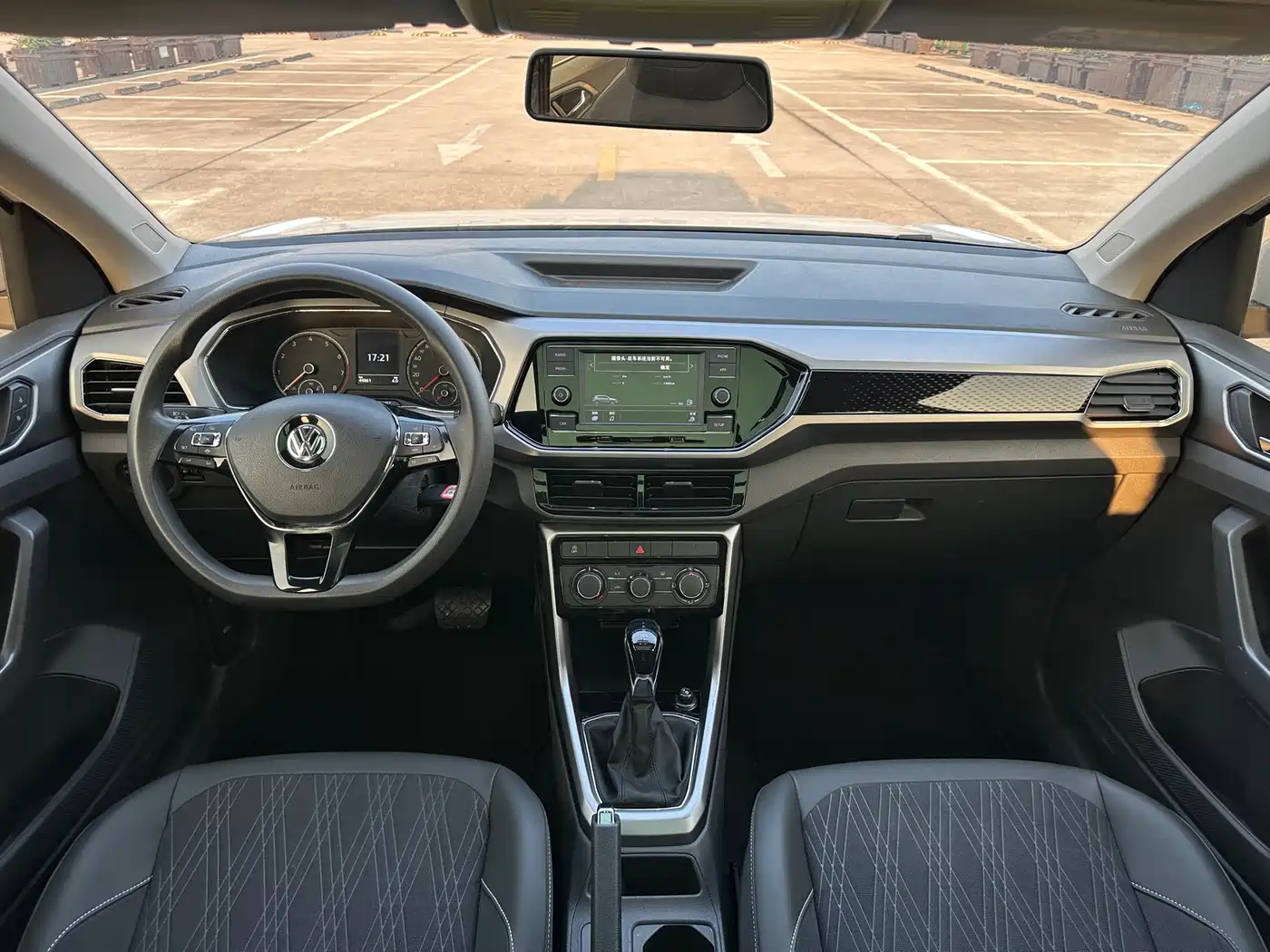 Volkswagen T-Cross 2020 280TSI DSG Comfort Edition фото 10