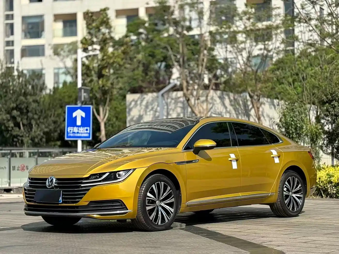 Volkswagen FAW-Volkswagen CC 2020 330TSI Glamour Version China VI