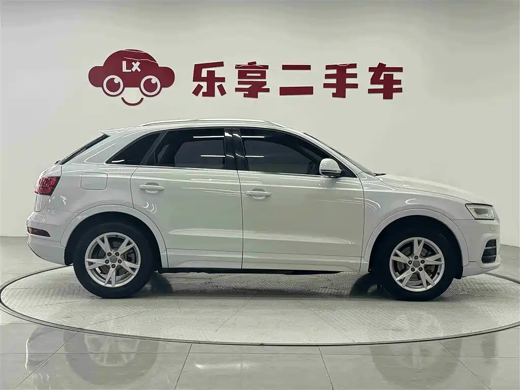 Audi Q3 2017 30 TFSI Fashion фото 6