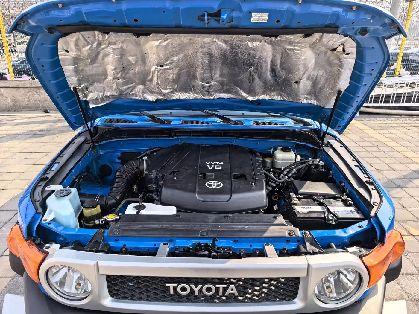 Toyota FJ Cruiser 2007 4.0L фото 10