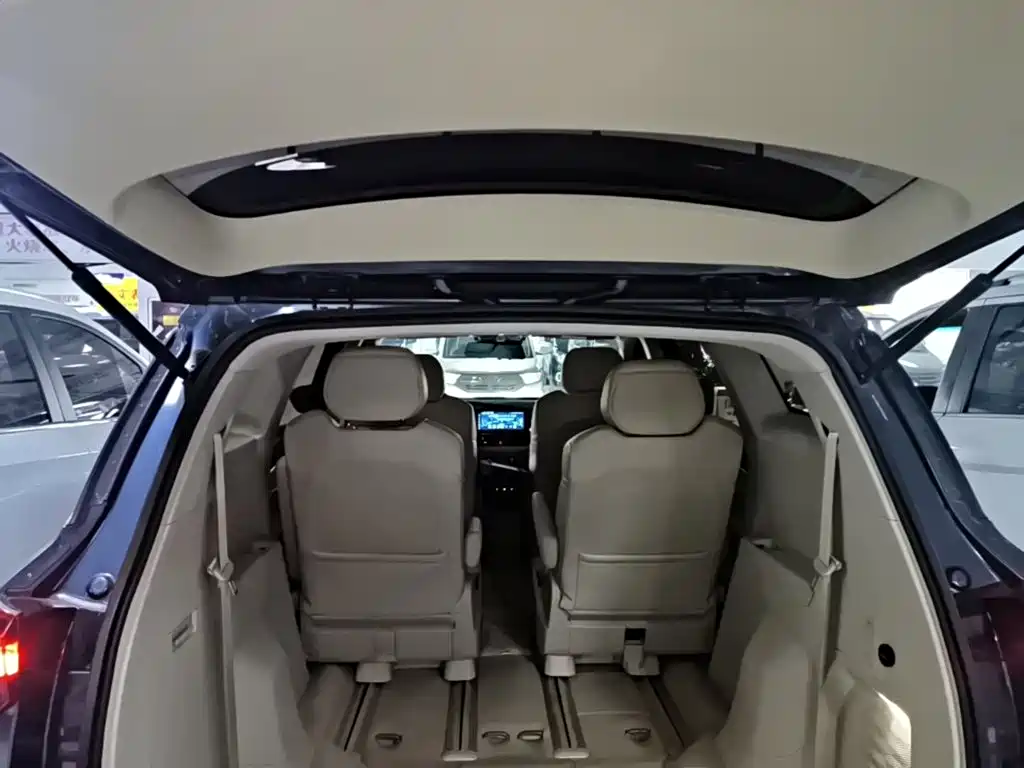 Photo 19 - Wuling Motors Wuling Victory