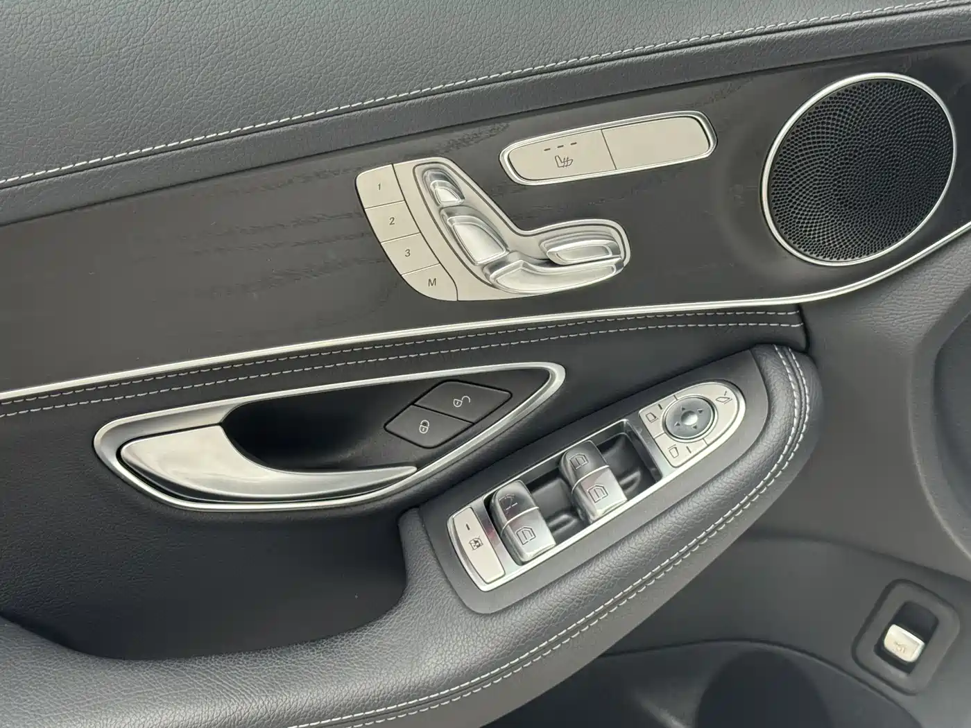 Mercedes-Benz C-Class 2020 Facelift C 260 L Sport фото 18