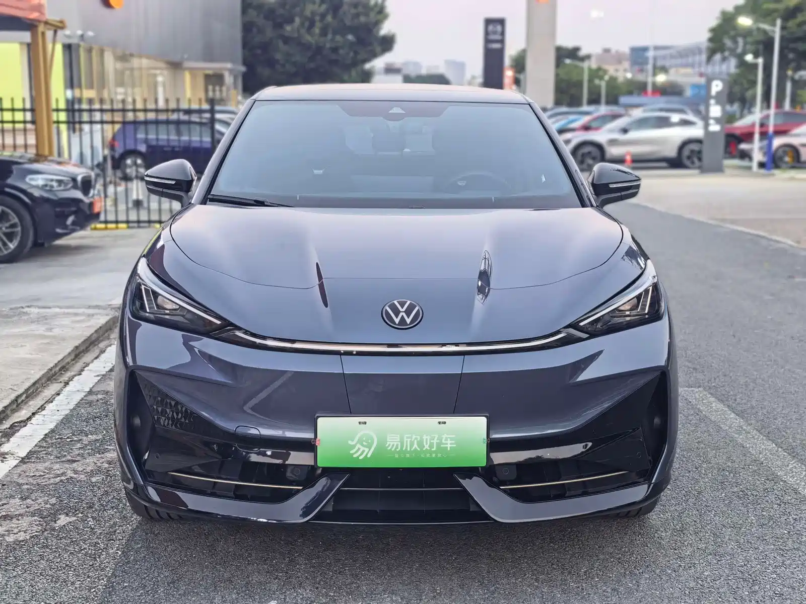 صورة 2 - Volkswagen Unique 06