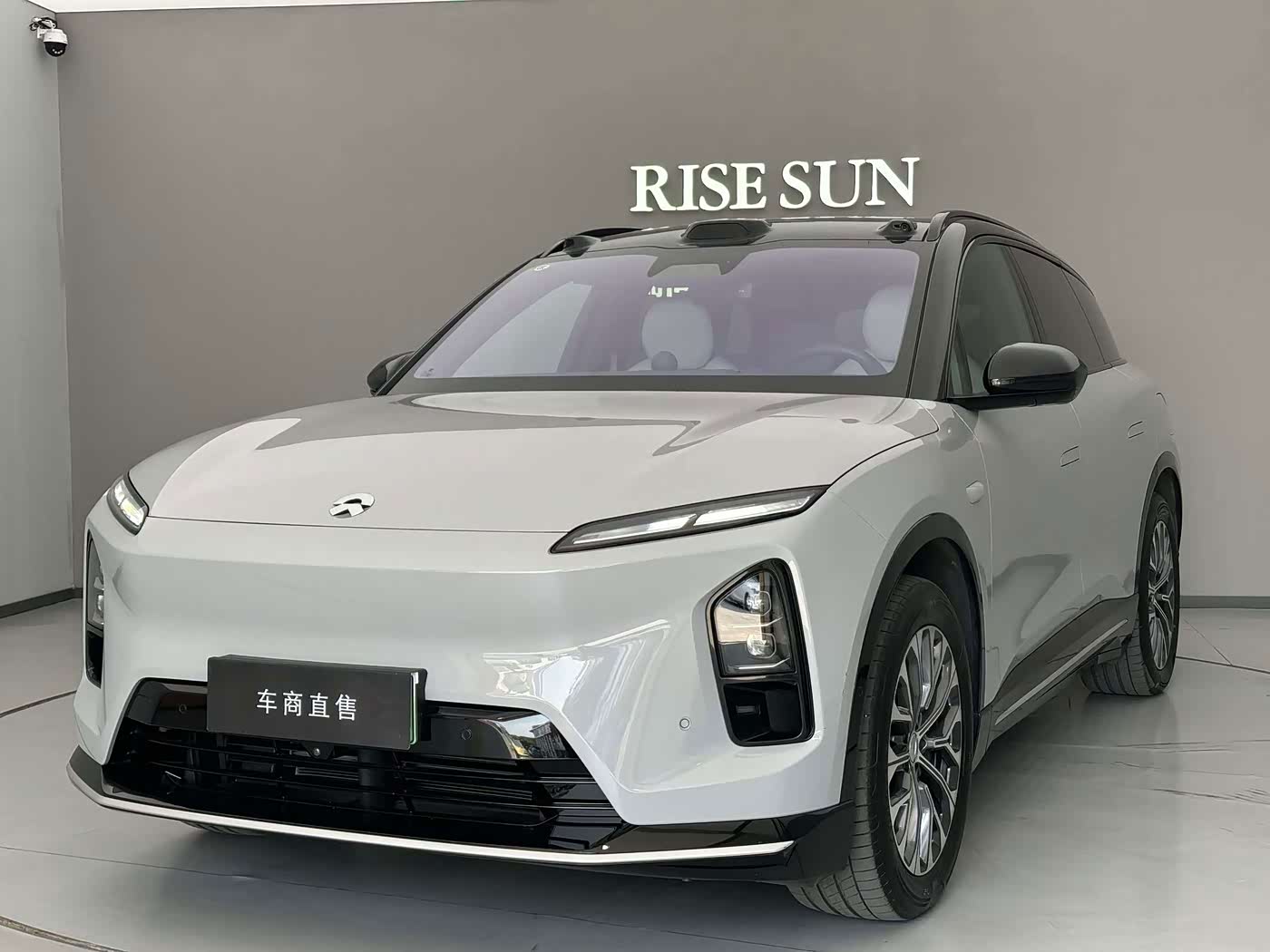 NIO ES6