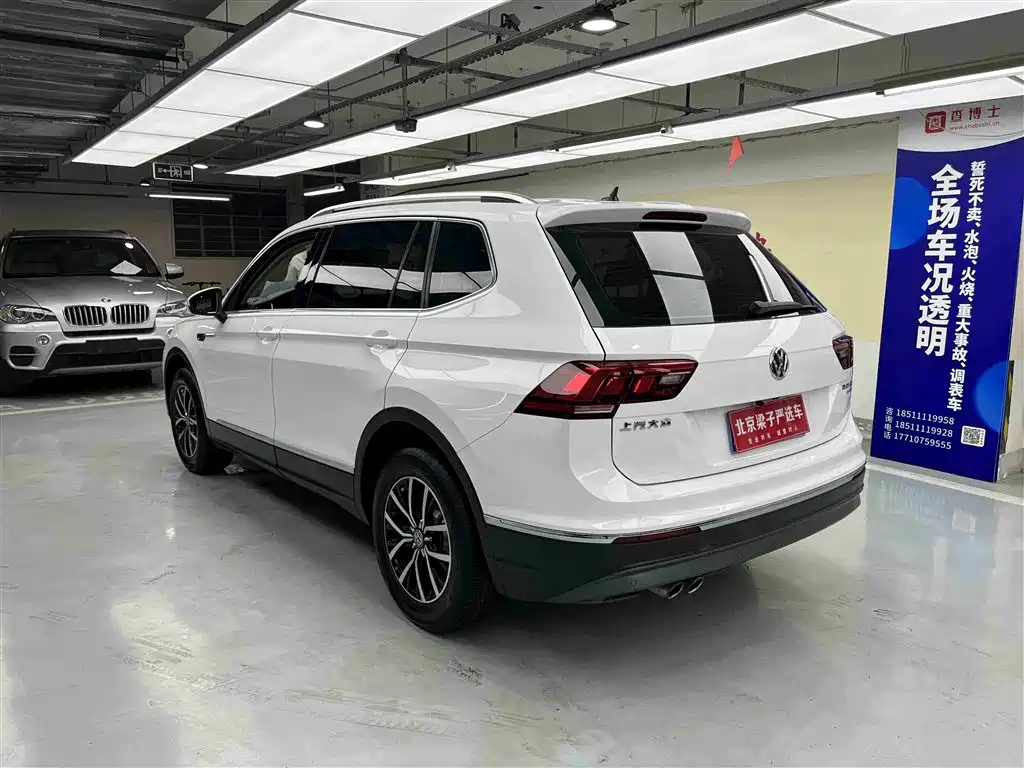 Volkswagen Tiguan L 2017 330TSI Automatic 2WD Luxury Edition фото 13