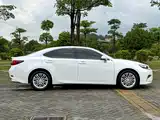 Фото 15 - Lexus ES