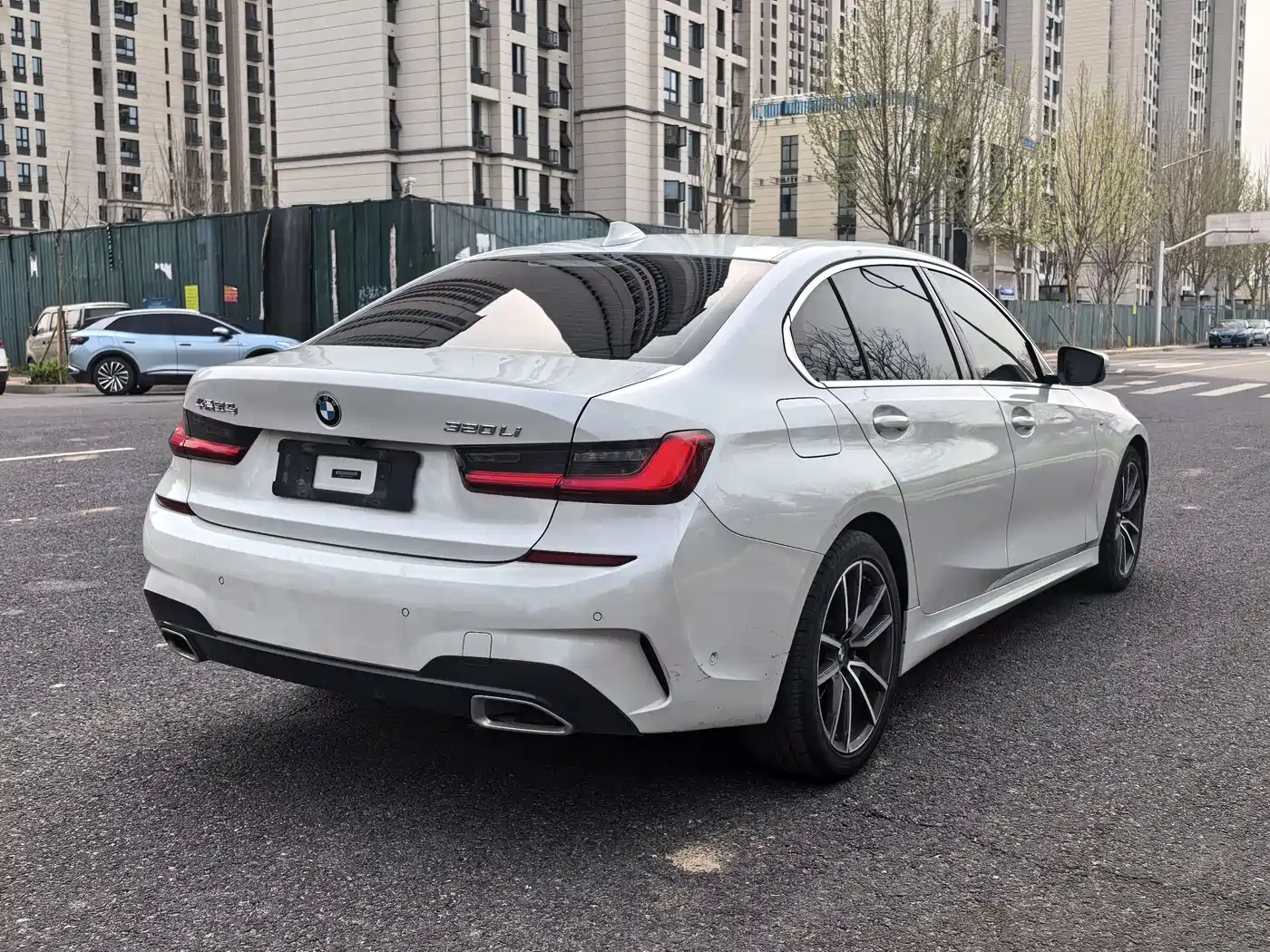 BMW 3 Series 2020 320Li M Sport Package фото 23