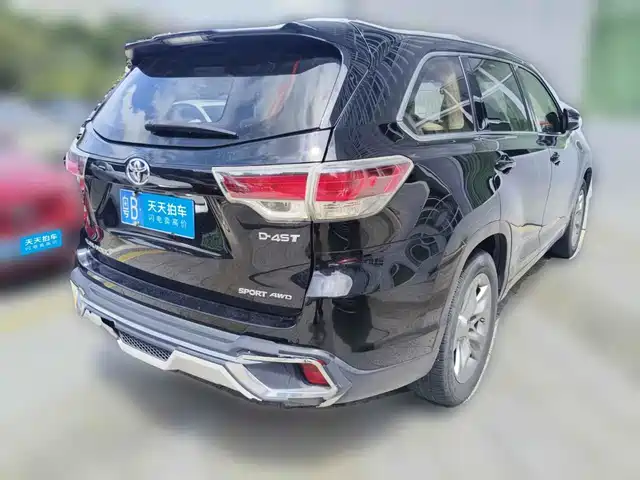 Toyota Highlander 2017 2.0T 4WD Premium 7-Seater — фото 2