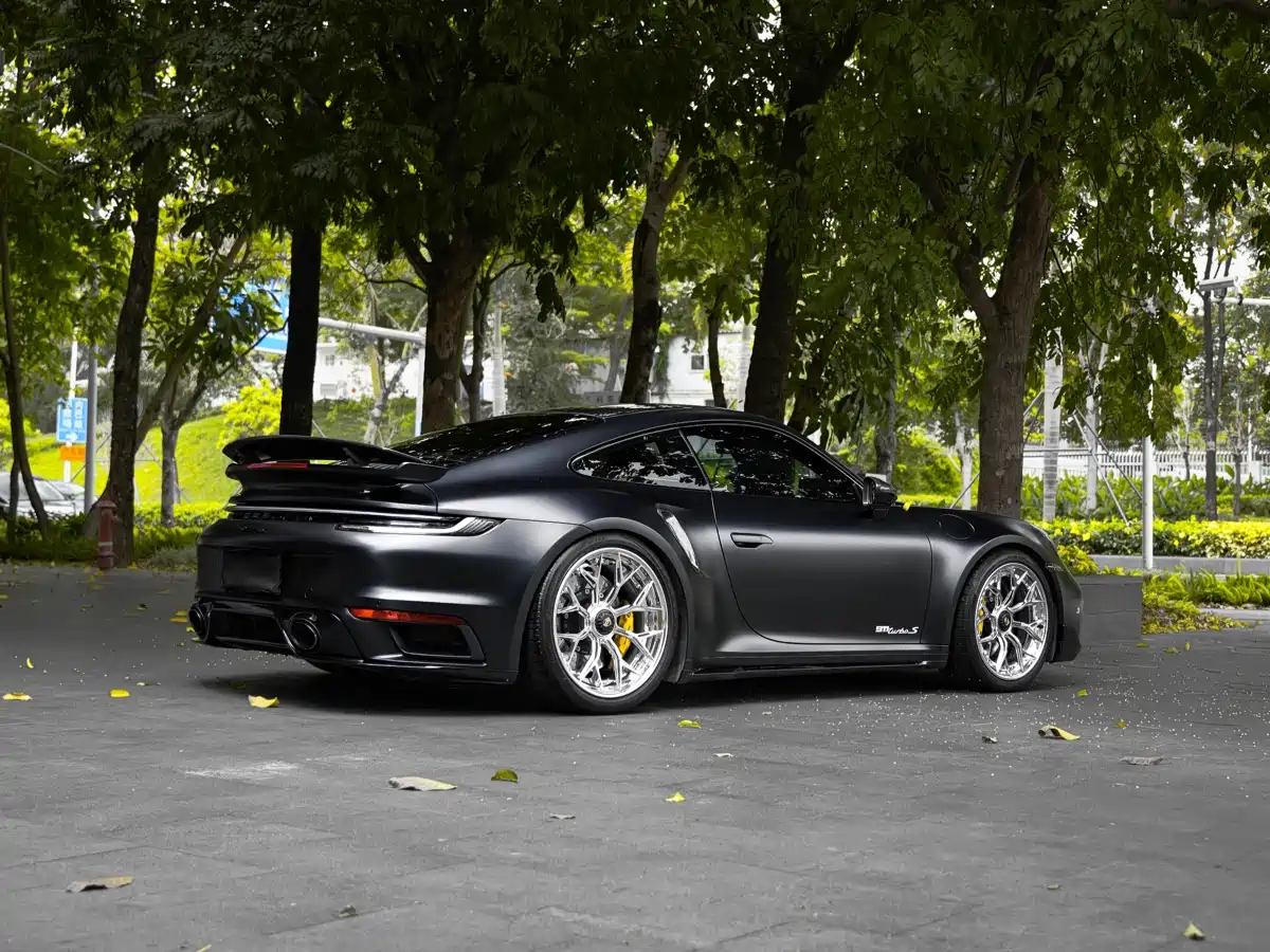 Porsche 911 2022 Turbo S 3.7T фото 22