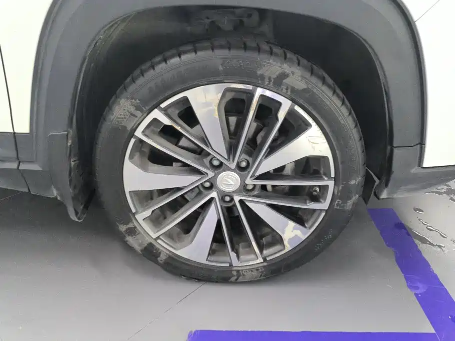 Photo 6 - Changan CS35 PLUS