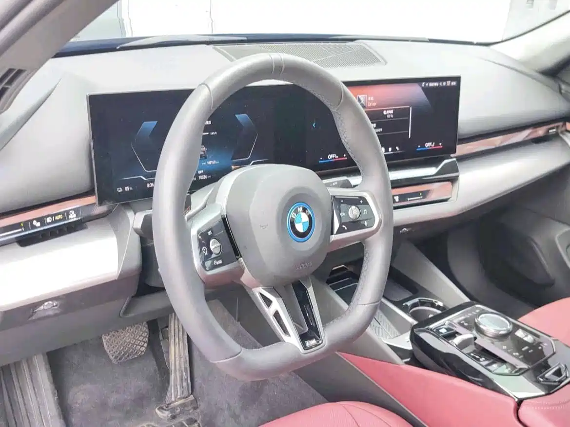 BMW i5 2025 2025 eDrive 35L M Sport Package