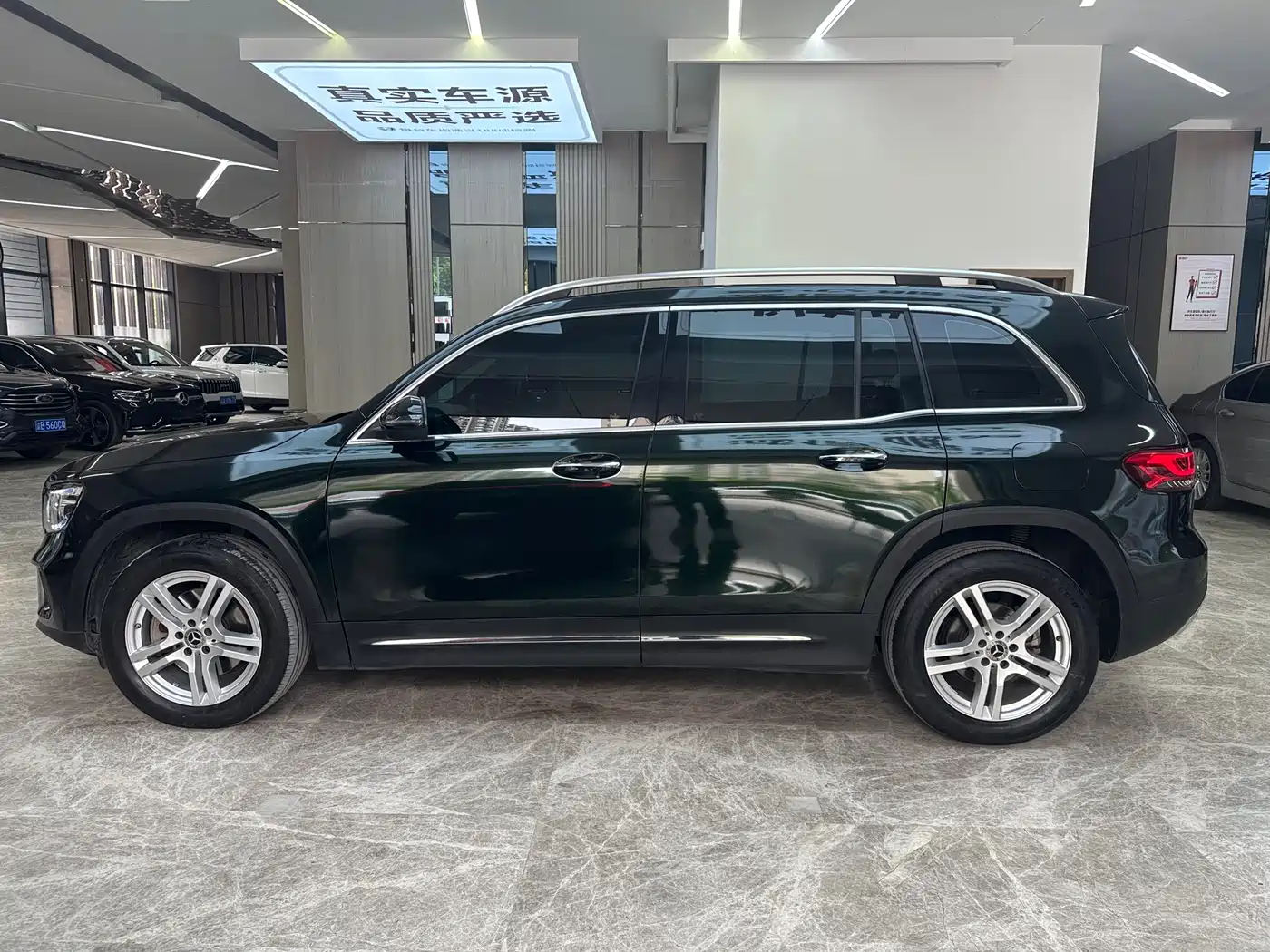 Mercedes-Benz GLB 2023 GLB 220 Dynamic фото 4