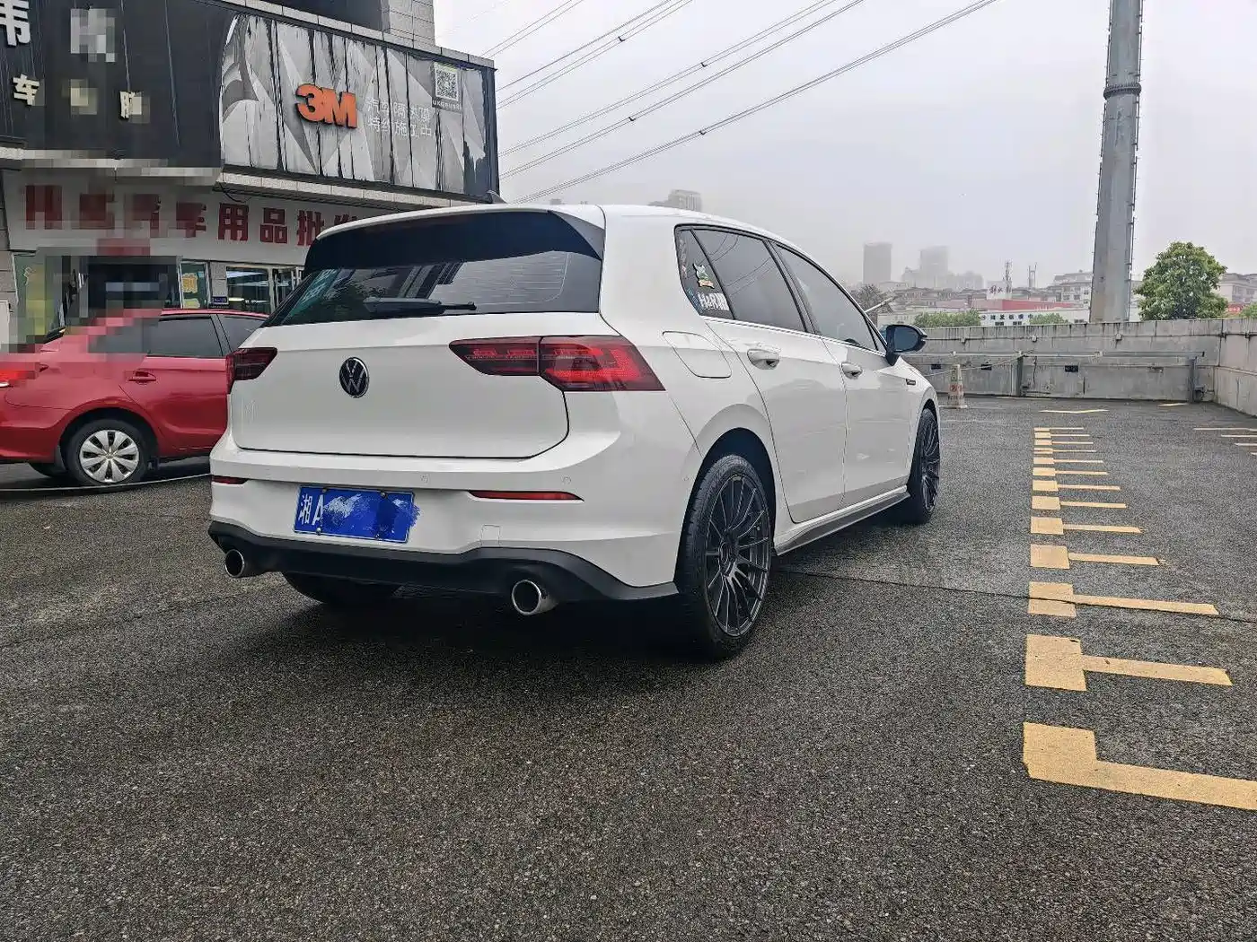 Volkswagen Golf GTI 2023 380TSI DSG GTI фото 3